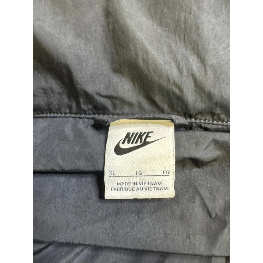 Nike Team Shoe Dog Nike Grand Prix 2023 Windbreaker Jacket Men XL Black Full Zip - Picture 8 of 11